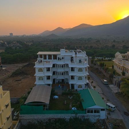 Отель Sai Palace Удайпур Экстерьер фото